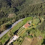 Wood House Amazing View Douro Prázdninový dům Raiva