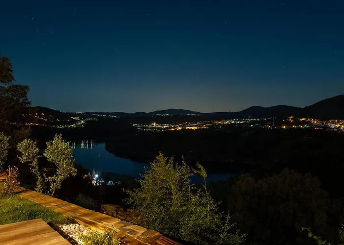 Wood House Amazing View Douro * Raiva